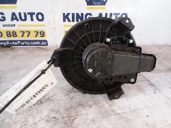 View Auto part Heater Fan Motor Toyota Kluger 2009