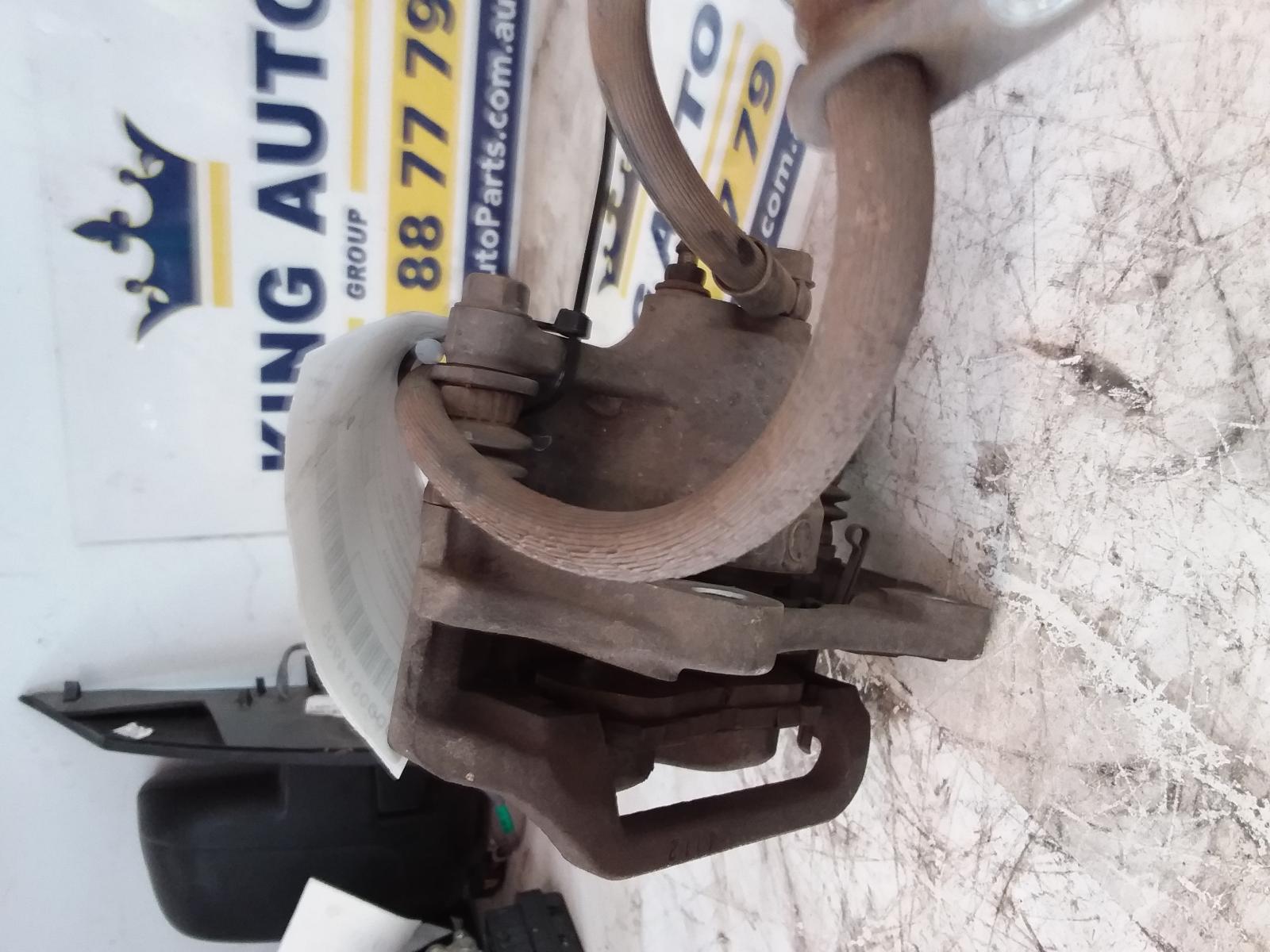 View Auto part Caliper Toyota Kluger 2009
