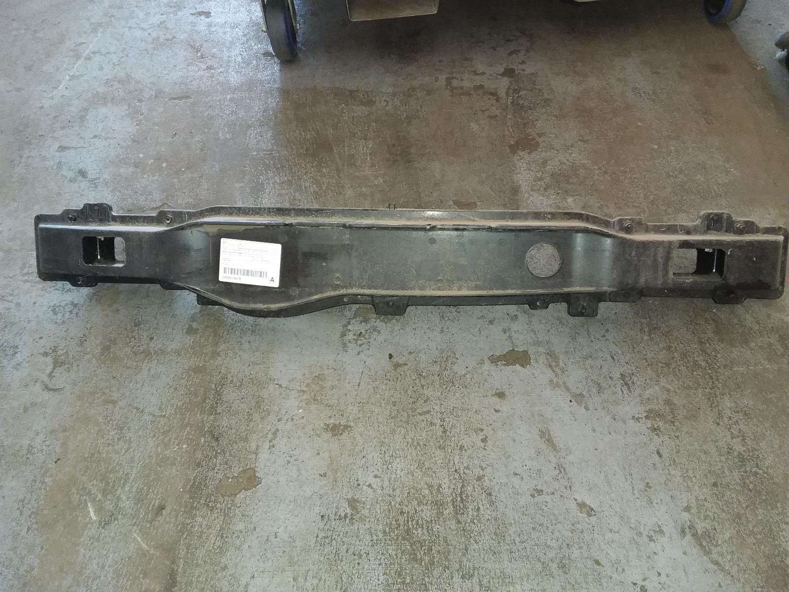 View Auto part R/Bar Bracket/Reinfo Hyundai I30 2010