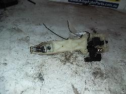 View Auto part Door Handle Hyundai I30 2010