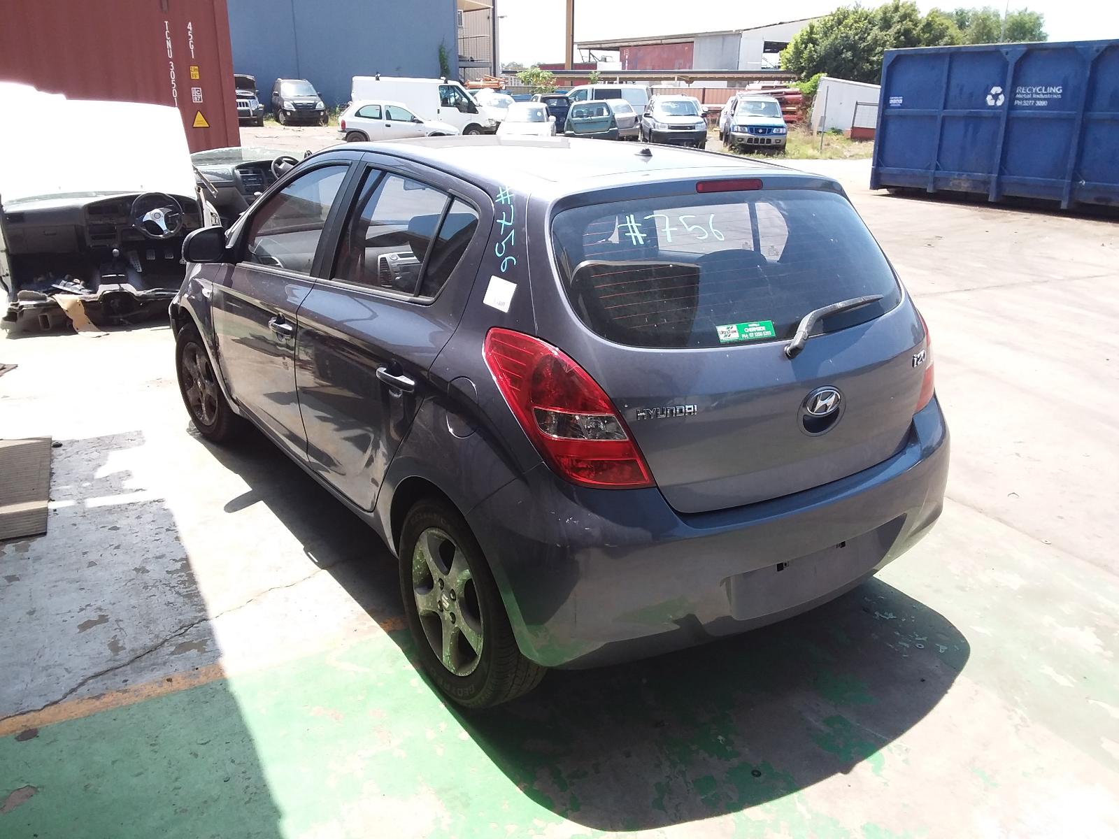 2011 Hyundai I20 Right Rear Wnd Reg/Motor View Auto part Right Rear Wnd Reg/Motor Hyundai I20 2011