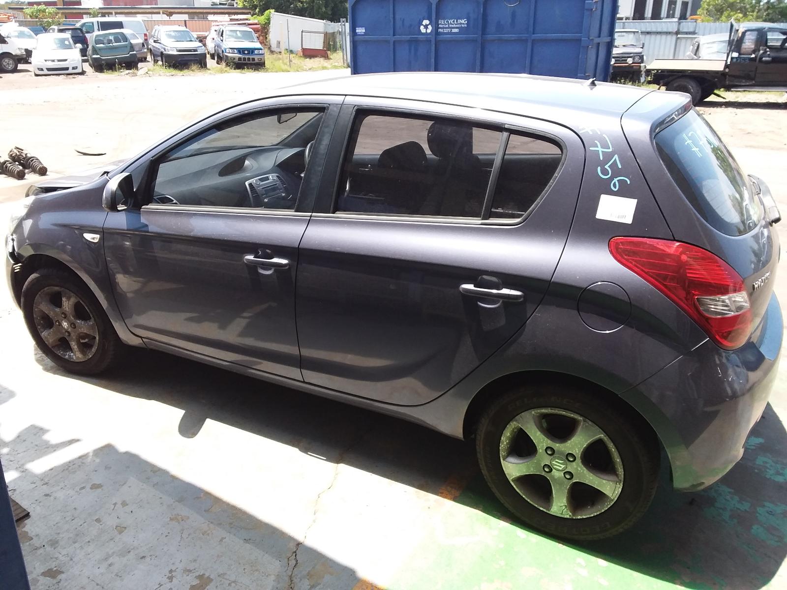 2011 Hyundai I20 Right Rear Wnd Reg/Motor View Auto part Right Rear Wnd Reg/Motor Hyundai I20 2011