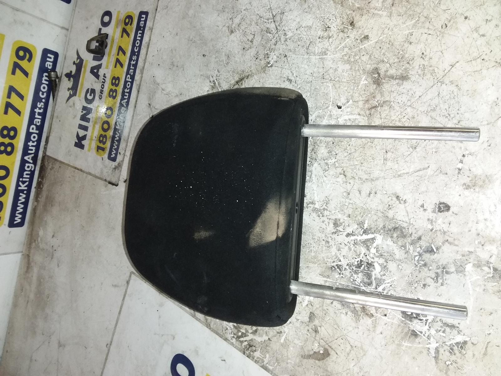 View Auto part Headrest Mitsubishi Outlander 2006