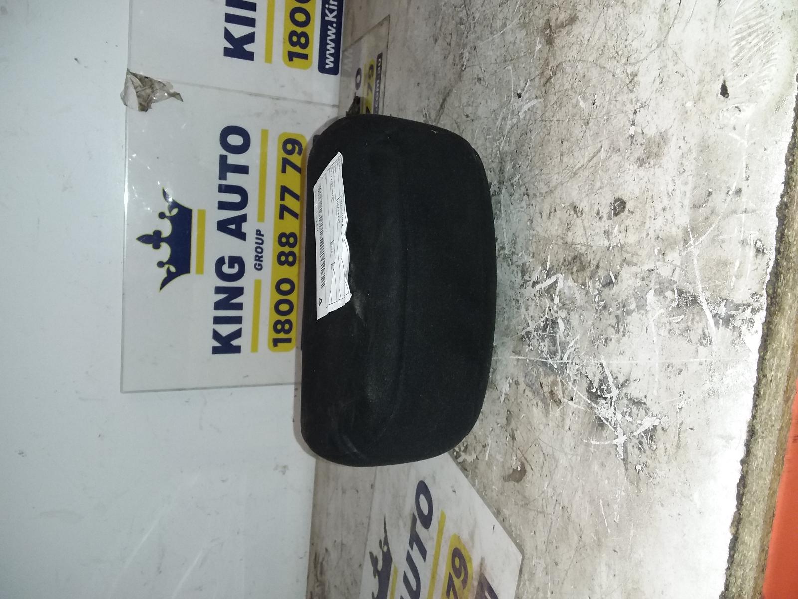 View Auto part Headrest Mitsubishi Outlander 2006