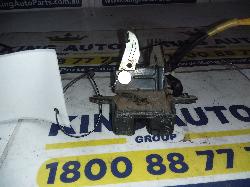 View Auto part Door/Boot/Gate Lock Toyota Yaris 2007