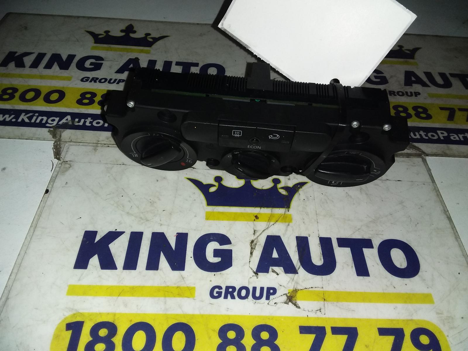 2005 Volkswagen Golf Heater/Ac Controls View Auto part Heater/Ac Controls Volkswagen Golf 2005