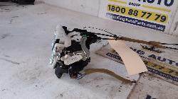 View Auto part Door/Boot/Gate Lock Mitsubishi 380 2007