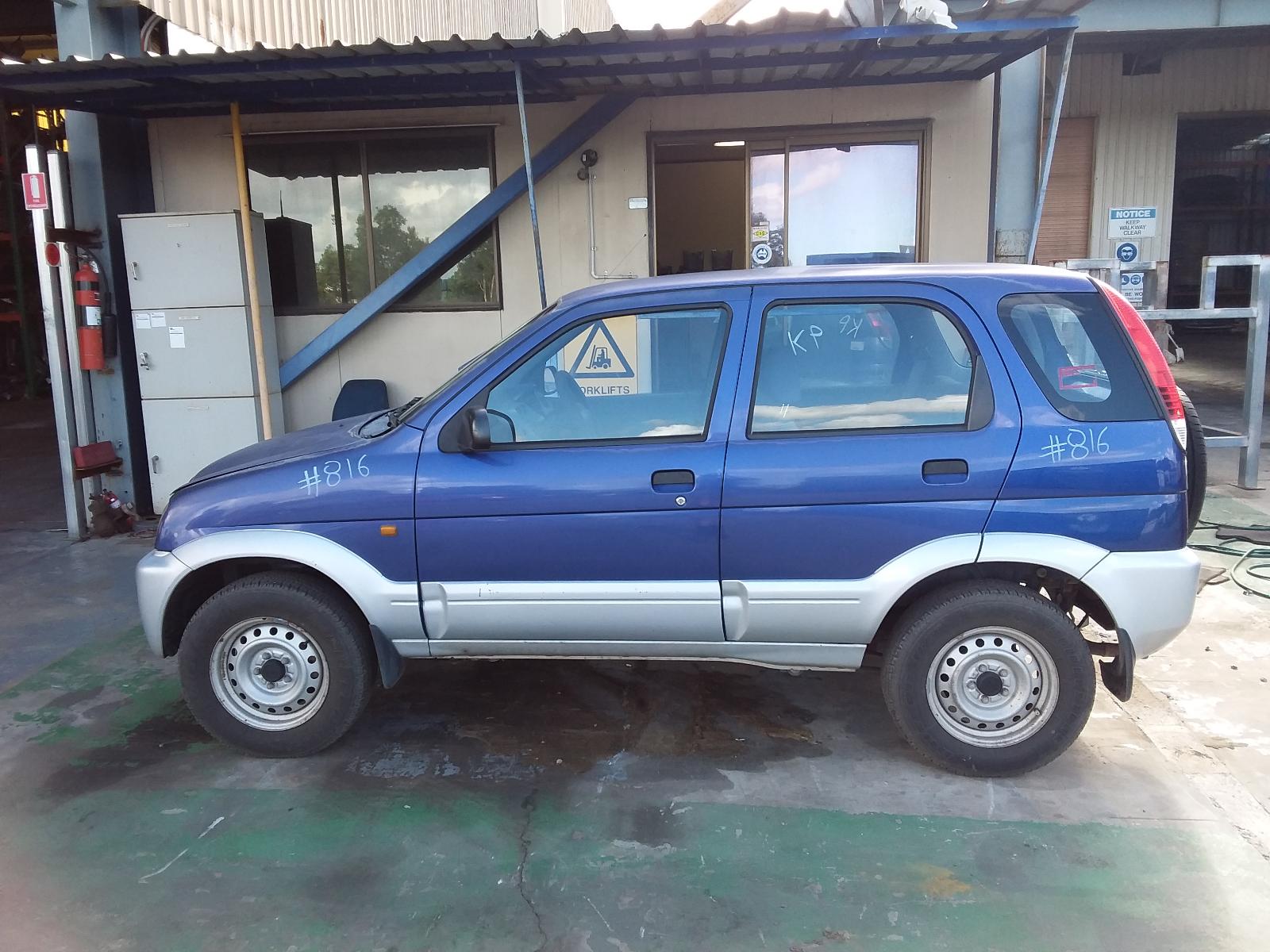 View Auto part Caliper Daihatsu Terios 2001