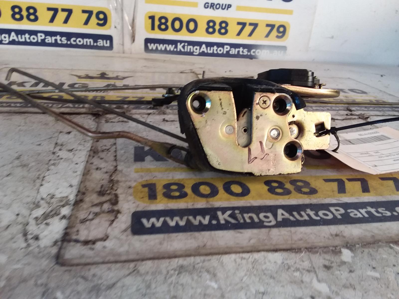 View Auto part Door/Boot/Gate Lock Holden Cruze 2003
