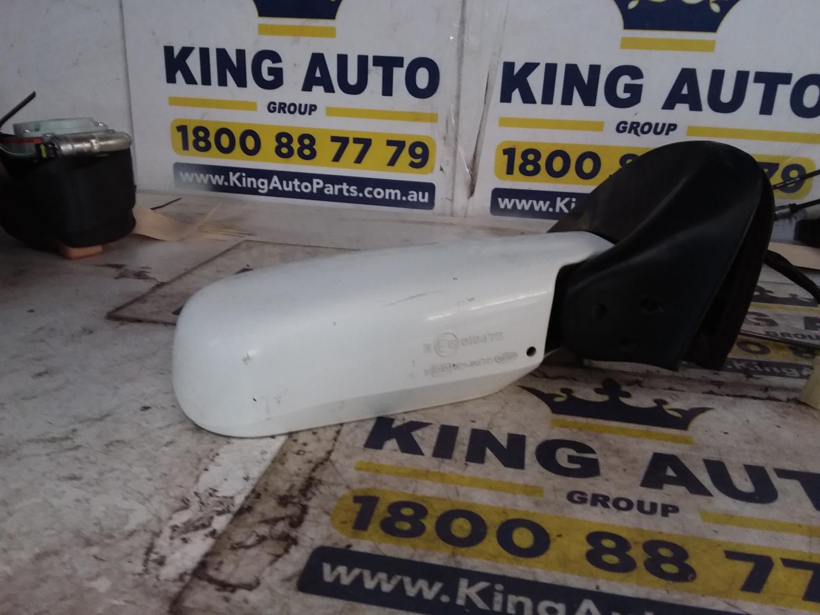 2003 Holden Cruze Right Door Mirror View Auto part Right Door Mirror Holden Cruze 2003