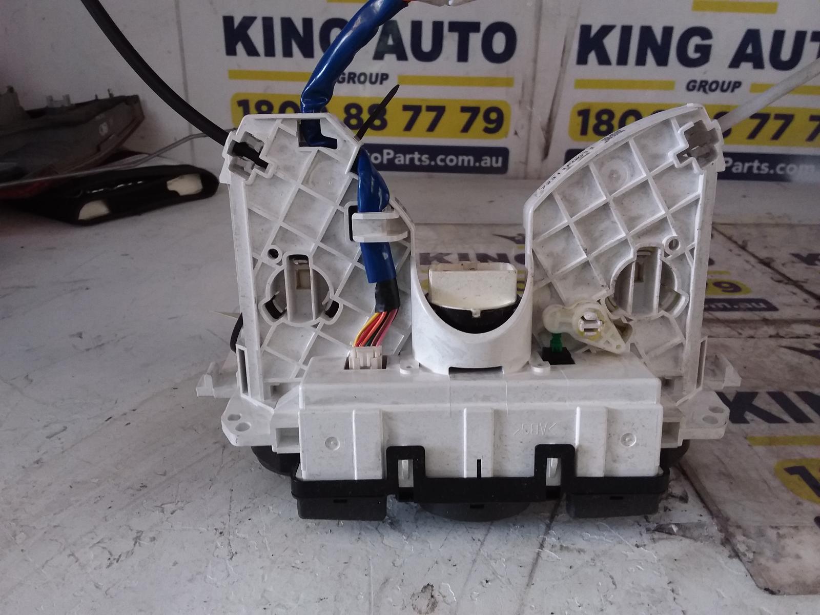 View Auto part Heater/Ac Controls Subaru Impreza 2011