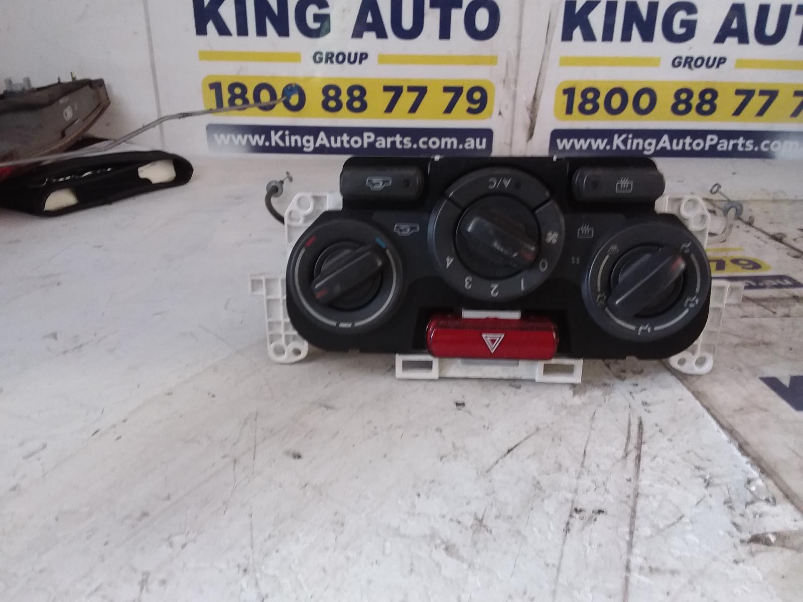 View Auto part Heater/Ac Controls Subaru Impreza 2011