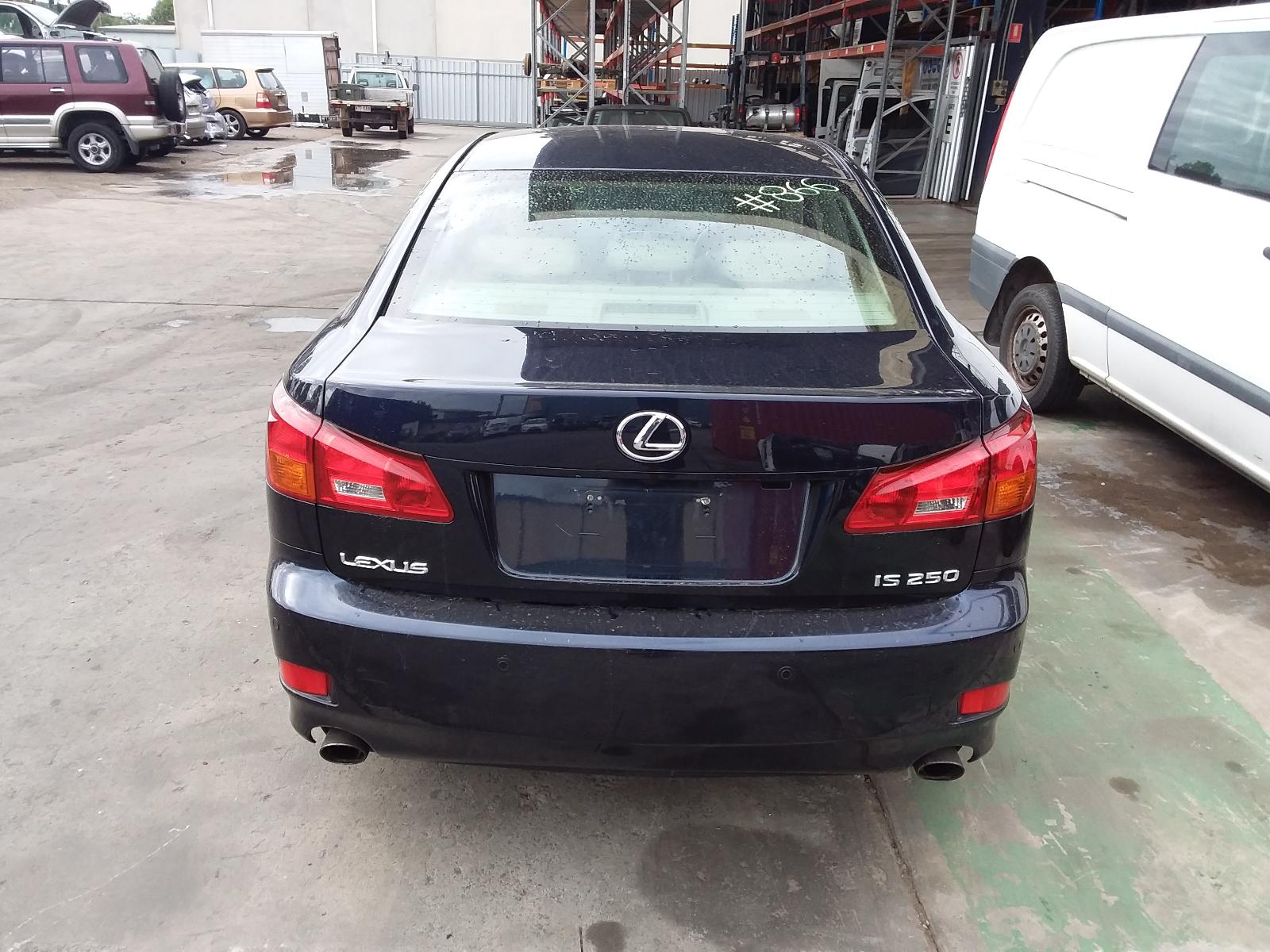 View Auto part Left Taillight Lexus Is250/is250c 2006