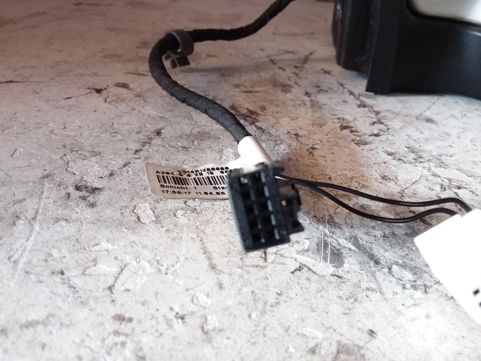 View Auto part Right Door Mirror Mercedes C Class 2008