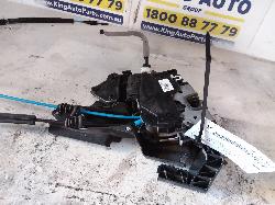 View Auto part Door/Boot/Gate Lock Mercedes C Class 2008