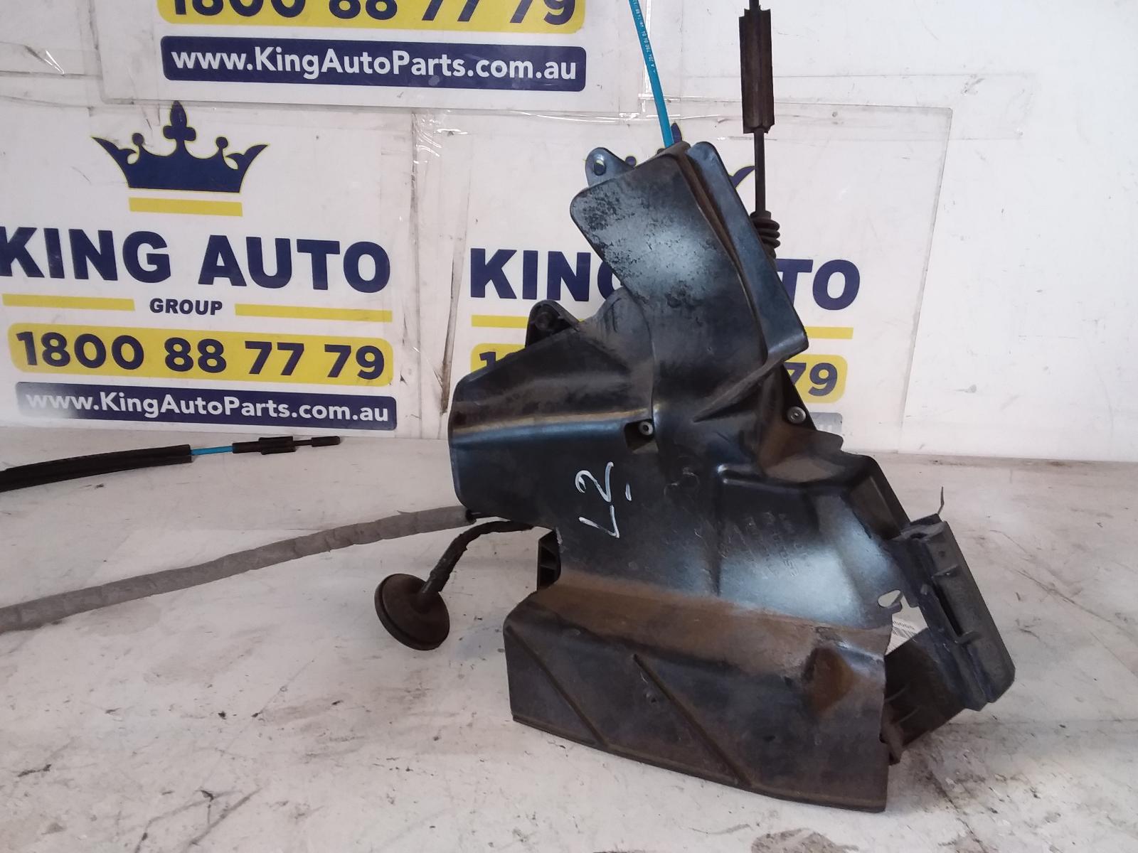 View Auto part Door/Boot/Gate Lock Mercedes C Class 2008