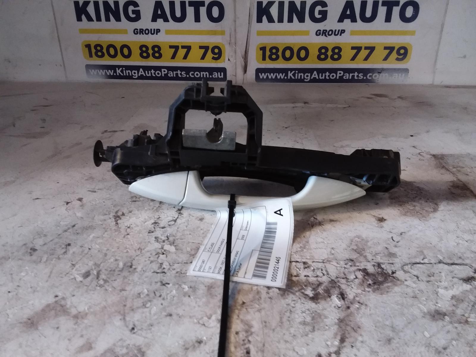 View Auto part Door Handle Mercedes C Class 2008