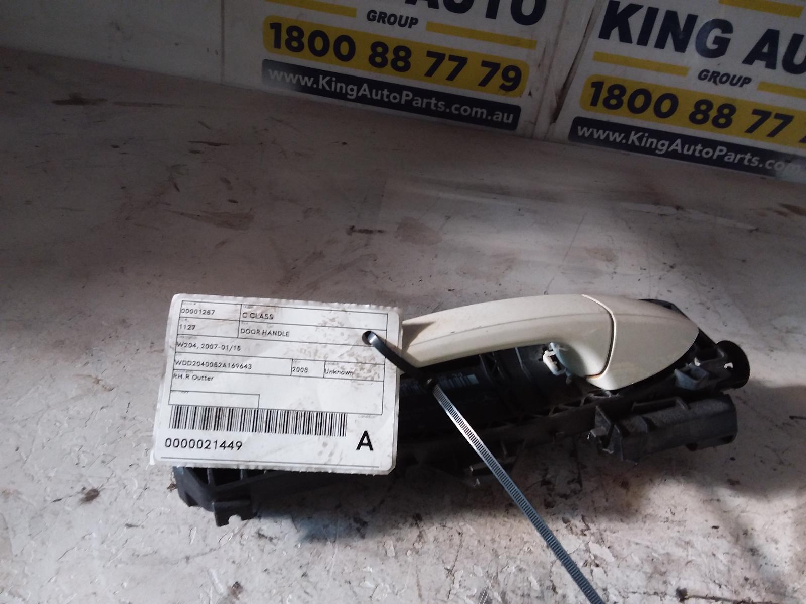 View Auto part Door Handle Mercedes C Class 2008