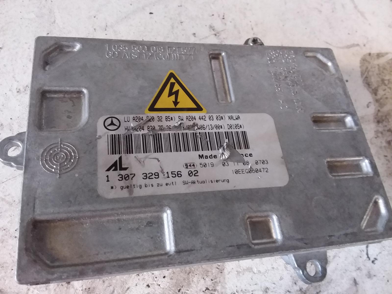 View Auto part Right Headlamp Mercedes C Class 2008