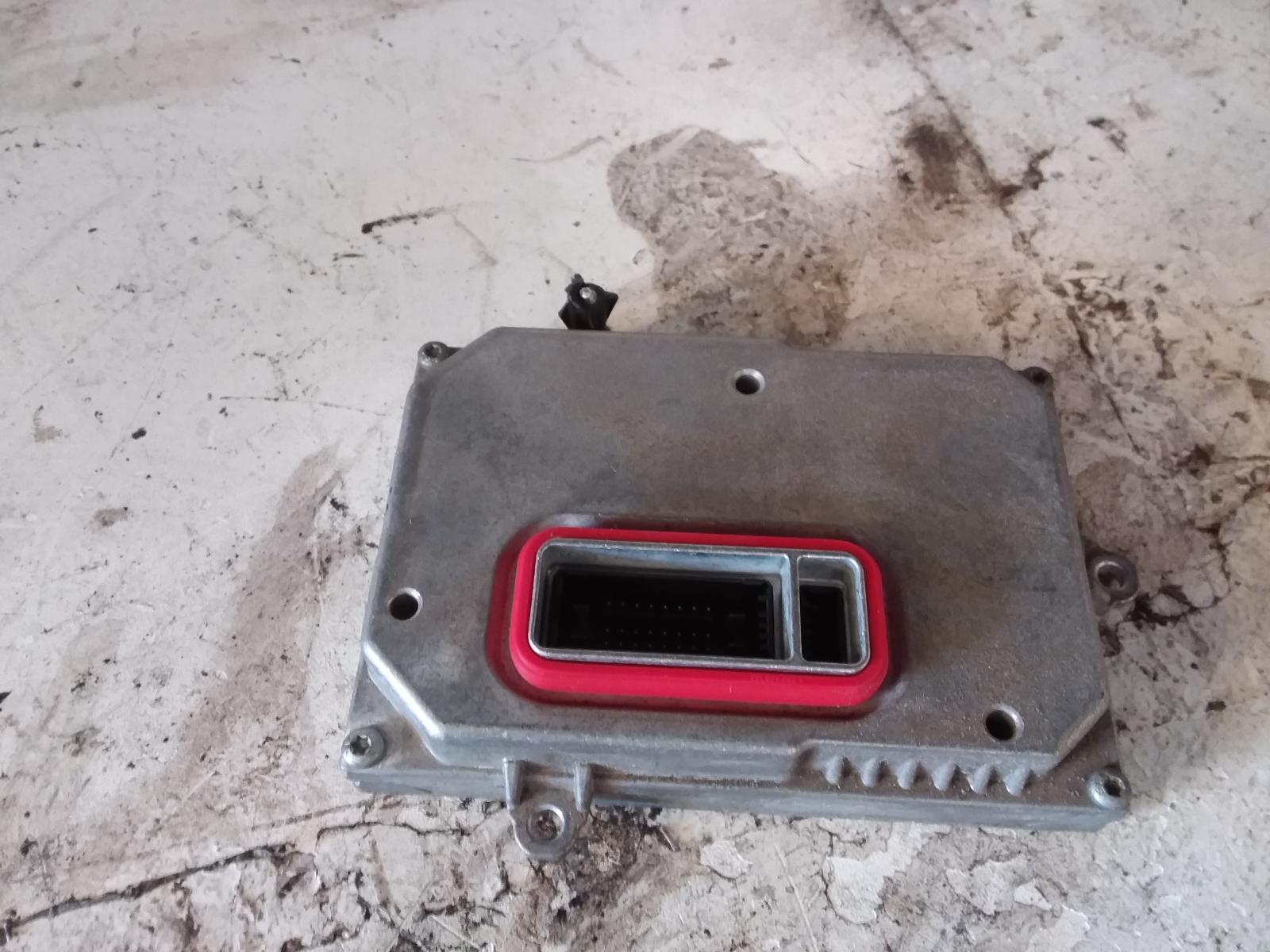 View Auto part Right Headlamp Mercedes C Class 2008