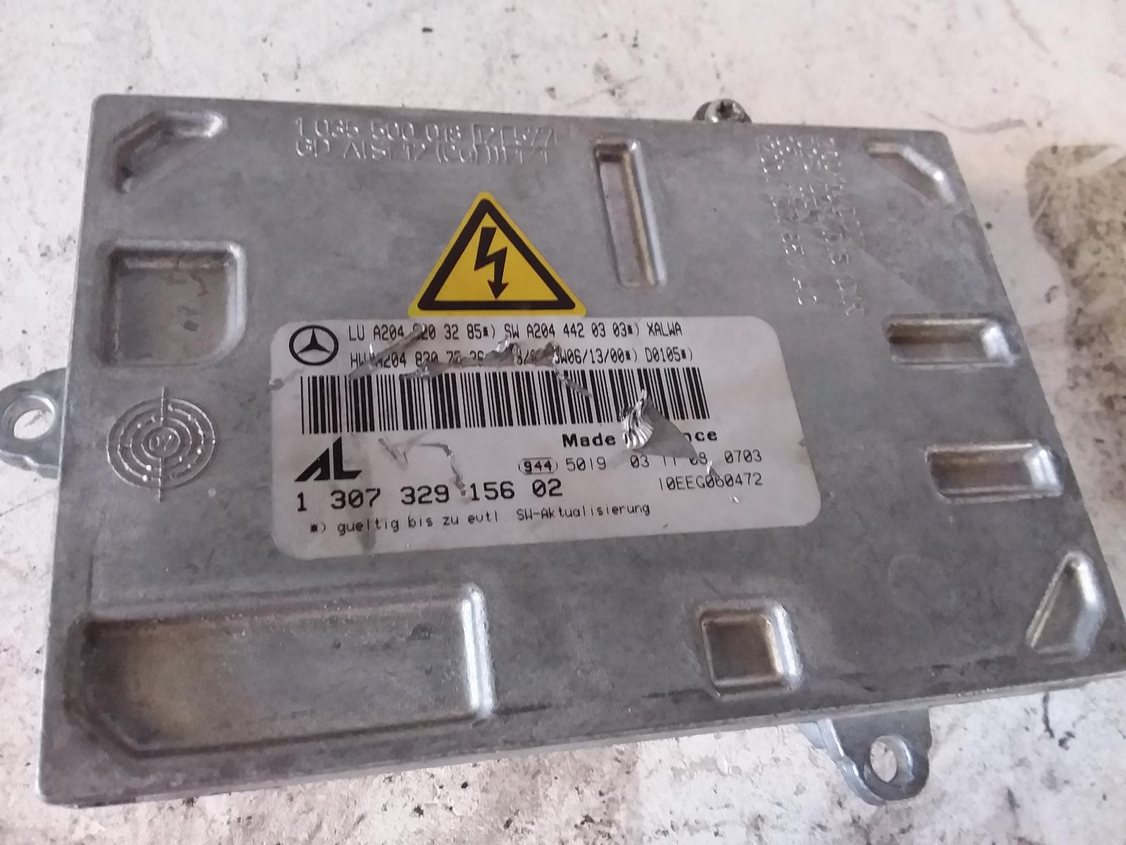 View Auto part Right Headlamp Mercedes C Class 2008