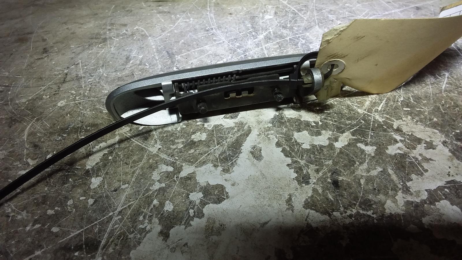 View Auto part Door Handle Mitsubishi Colt 2004