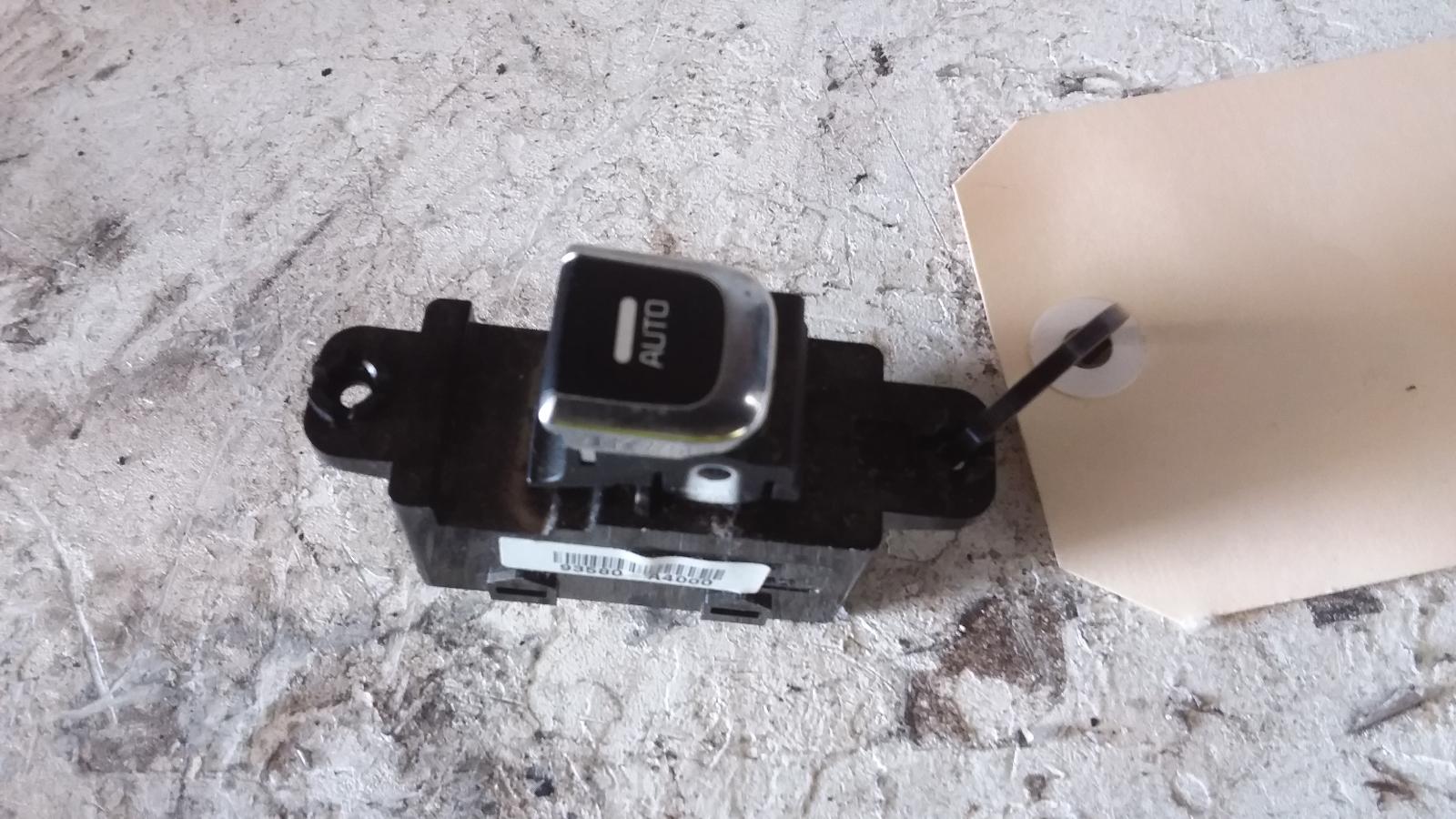2013 Kia Rondo Pwr Dr Wind Switch View Auto part Pwr Dr Wind Switch Kia Rondo 2013