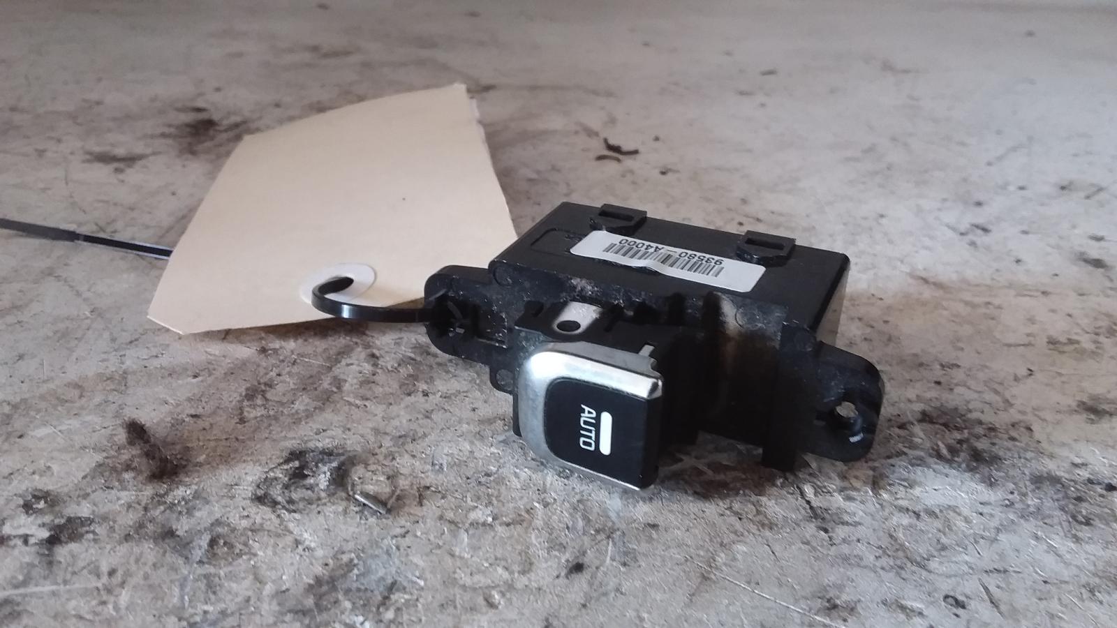 2013 Kia Rondo Pwr Dr Wind Switch View Auto part Pwr Dr Wind Switch Kia Rondo 2013