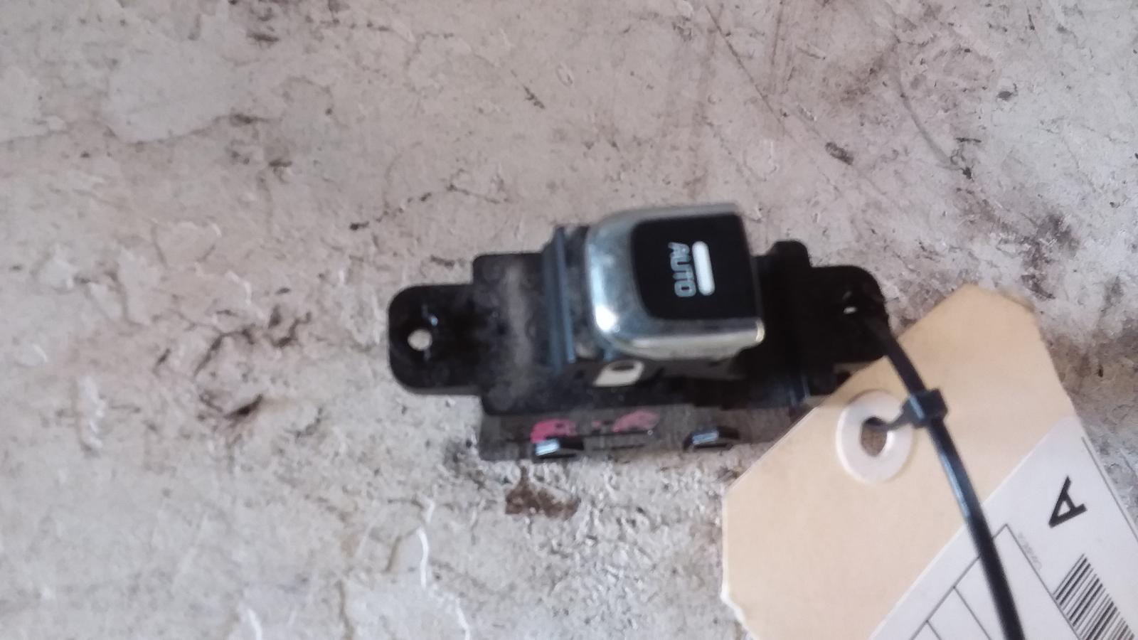 View Auto part Pwr Dr Wind Switch Kia Rondo 2013